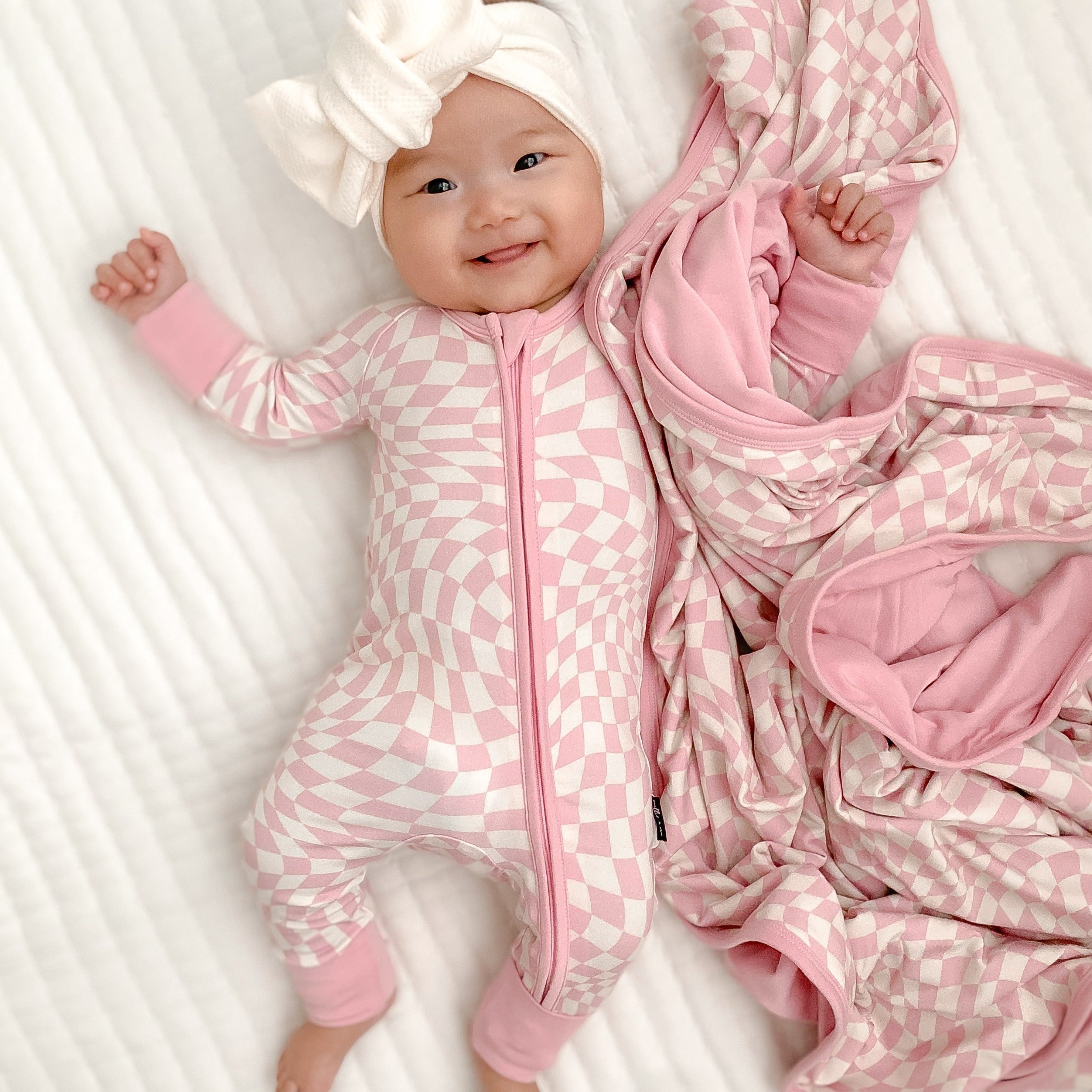 Bamboo Zippy Romper: Pink Dizzy Check