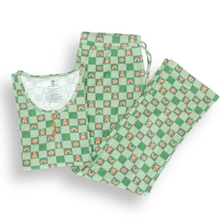 WOMANS PAJAMA SET- Christmas Check