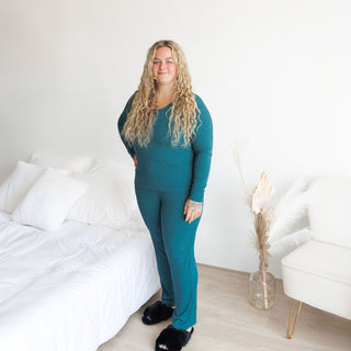 WOMEN'S PAJAMA SET- Peacock Ribbed