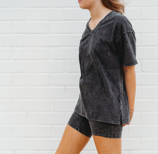 WOMANS BIKER SHORT SET- Midnight Snow Wash