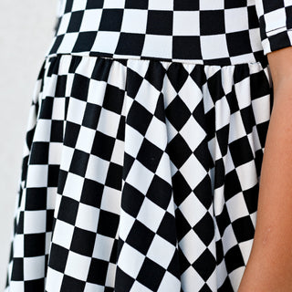 MID SLEEVE TWIRL DRESS- B+W Check